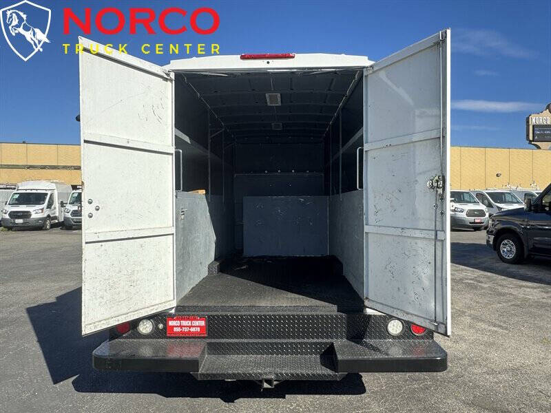 2022 Ford E-Series
