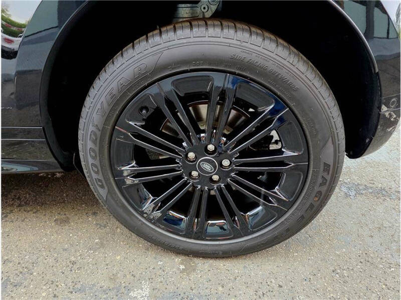 2026 Land Rover Range Rover Evoque P250 Dynamic SE