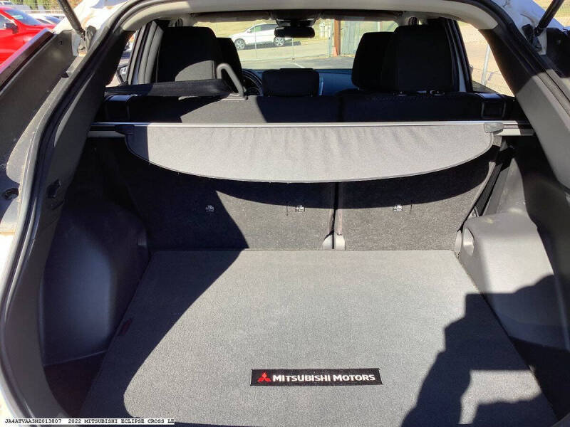 2022 Mitsubishi Eclipse Cross LE