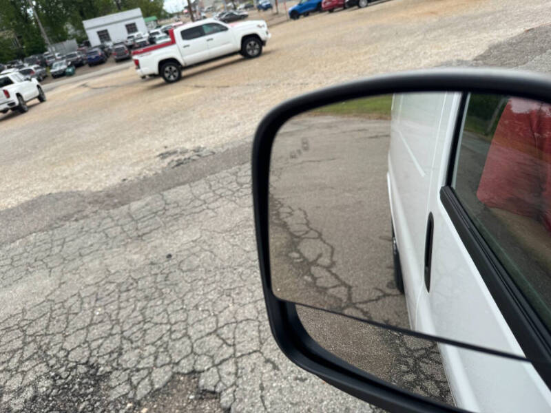 2024 Chevrolet Express 3500