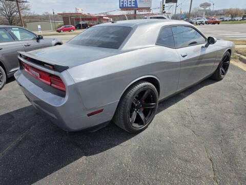 2011 Dodge Challenger SRT8 392