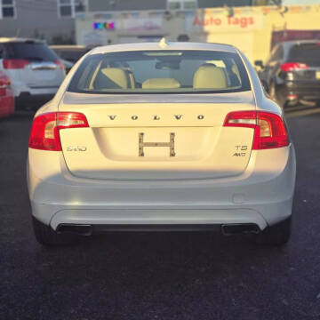 2015 Volvo S60 T5 Premier