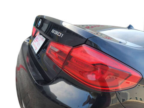 2018 BMW 5 Series 530i