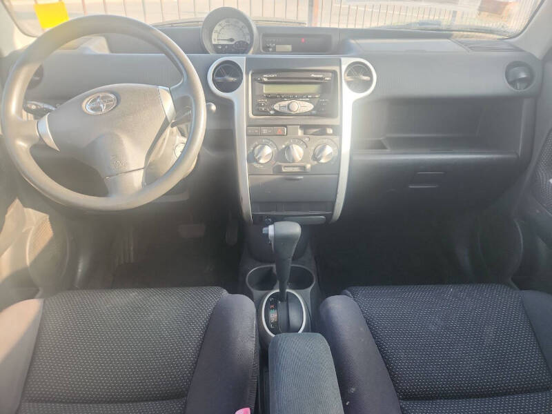 2006 Scion xB