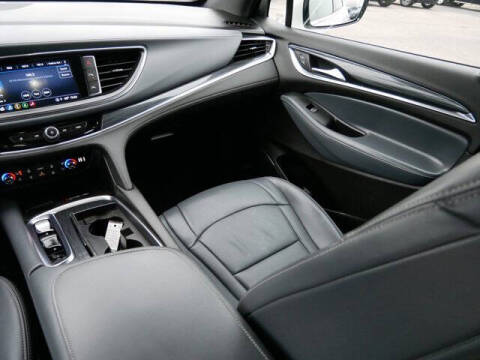 2022 Buick Enclave Premium