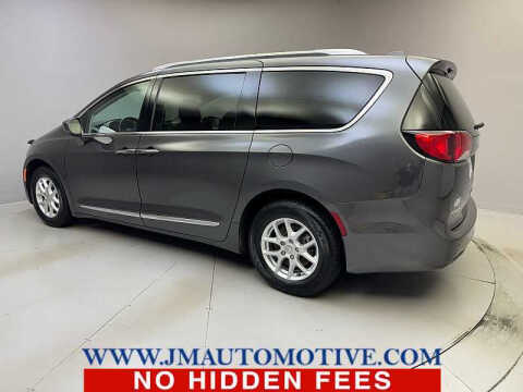 2020 Chrysler Pacifica Touring L