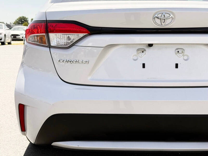 2022 Toyota Corolla LE