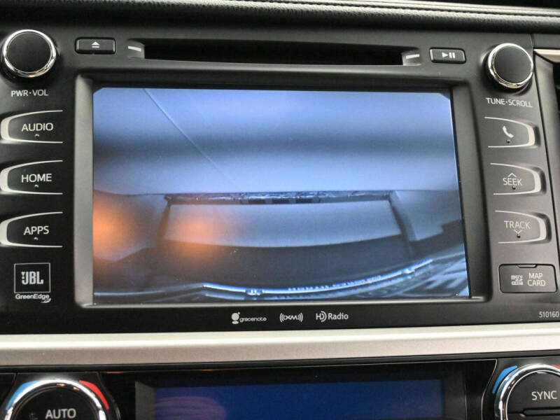 2016 Toyota Highlander Limited Platinum