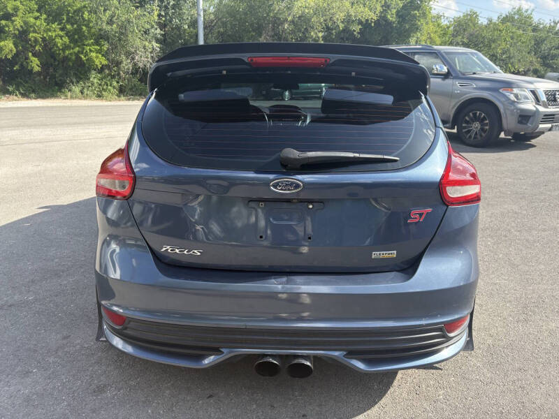 2018 Ford Focus ST