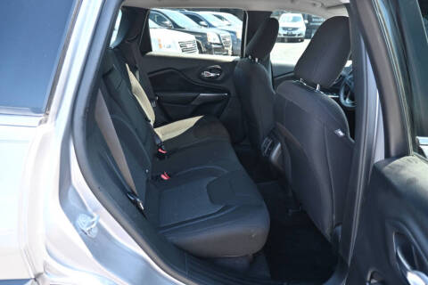 2019 Jeep Cherokee Latitude