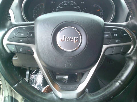 2020 Jeep Grand Cherokee Laredo