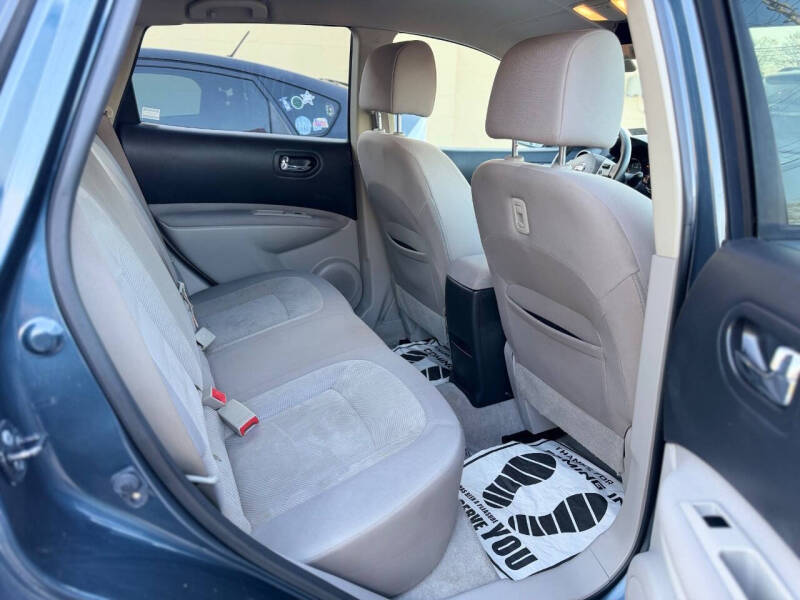 2012 Nissan Rogue S