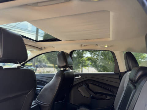2017 Ford Escape SE