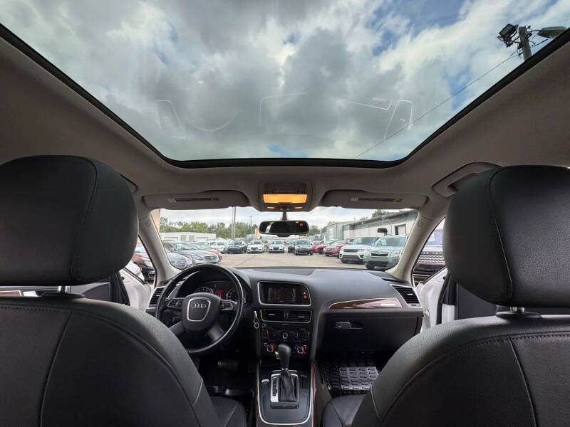 2011 Audi Q5 3.2 quattro Premium Plus