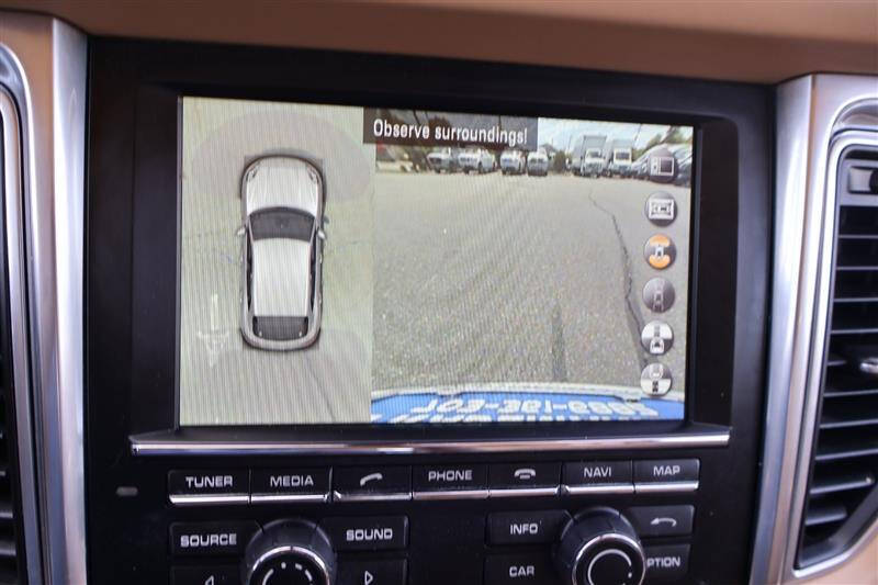 2016 Porsche Macan Turbo