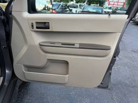 2012 Ford Escape XLS