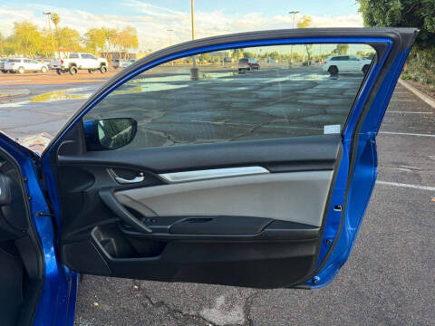 2017 Honda Civic LX-P