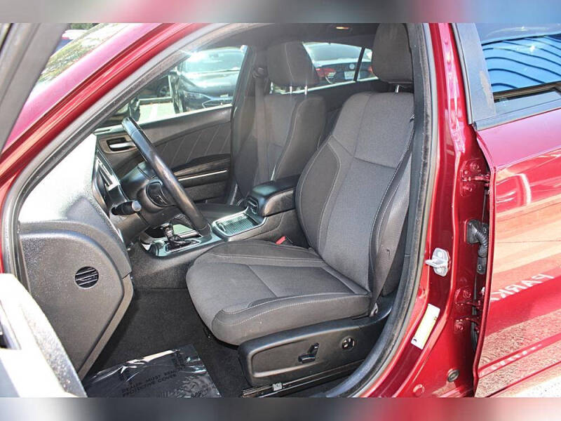 2019 Dodge Charger SXT