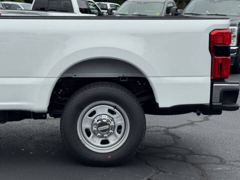 2025 Ford F-350 Super Duty XL