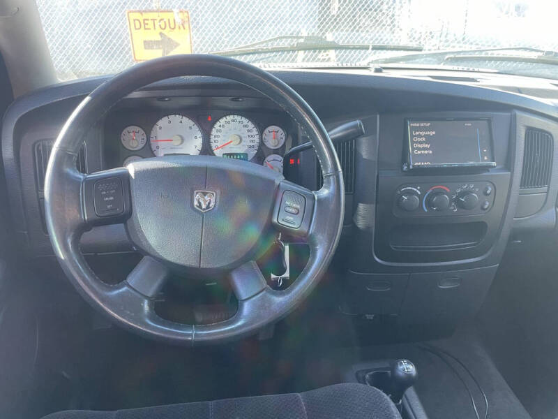 2004 Dodge Ram 2500 SLT