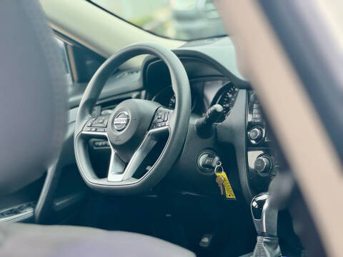 2020 Nissan Rogue SL