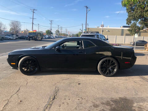 2012 Dodge Challenger SXT