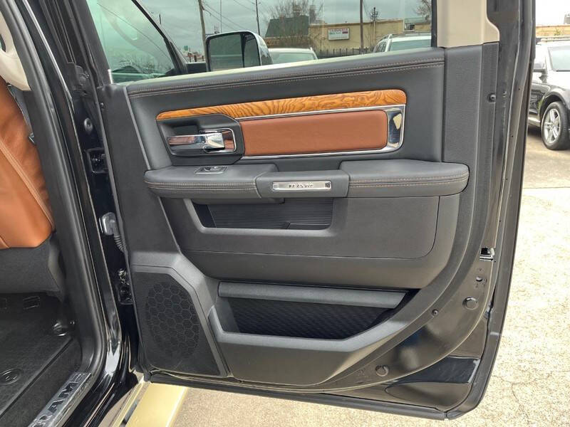 2016 RAM 1500 Laramie Longhorn