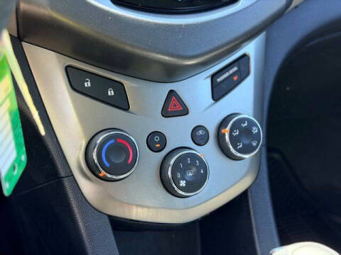 2015 Chevrolet Sonic LT Auto
