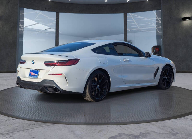 2025 BMW 8 Series 840i xDrive