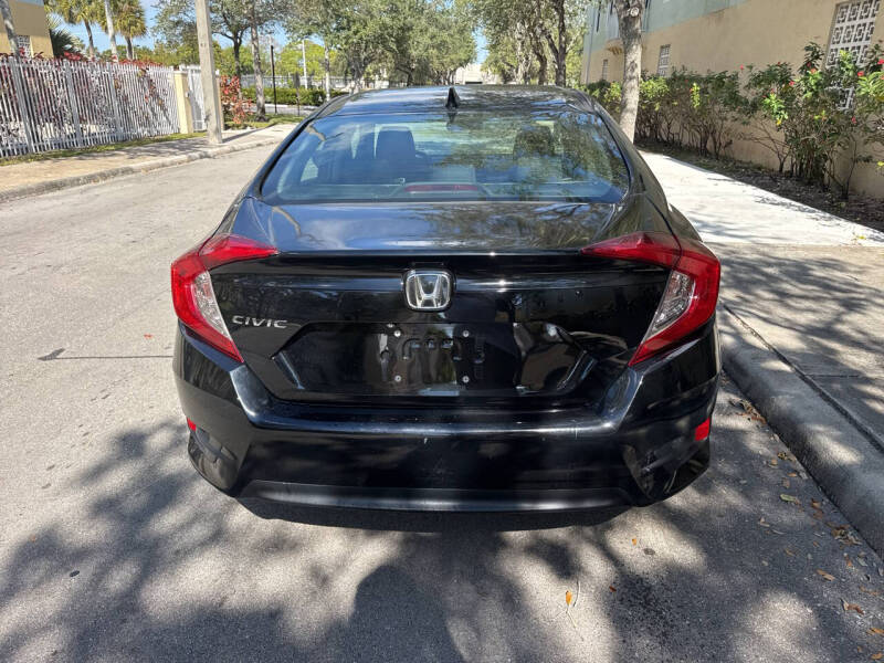 2018 Honda Civic EX