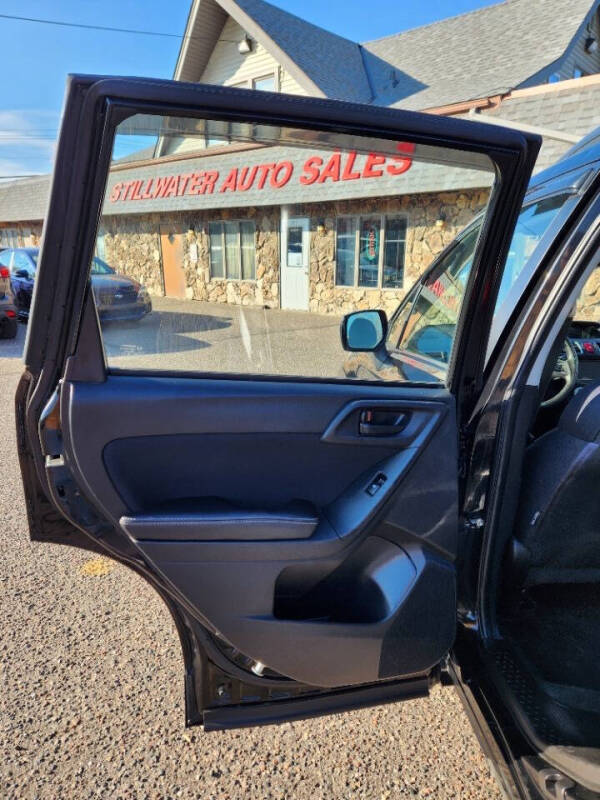 2016 Subaru Forester 2.5i