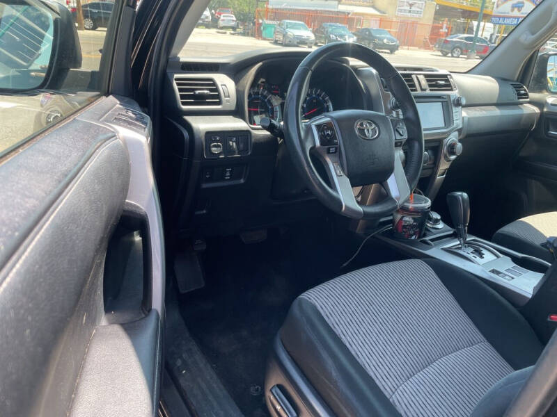 2015 Toyota 4Runner SR5