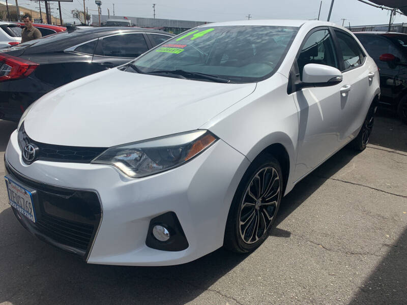 2014 Toyota Corolla for sale at CAR GENERATION CENTER, INC. in Los Angeles CA