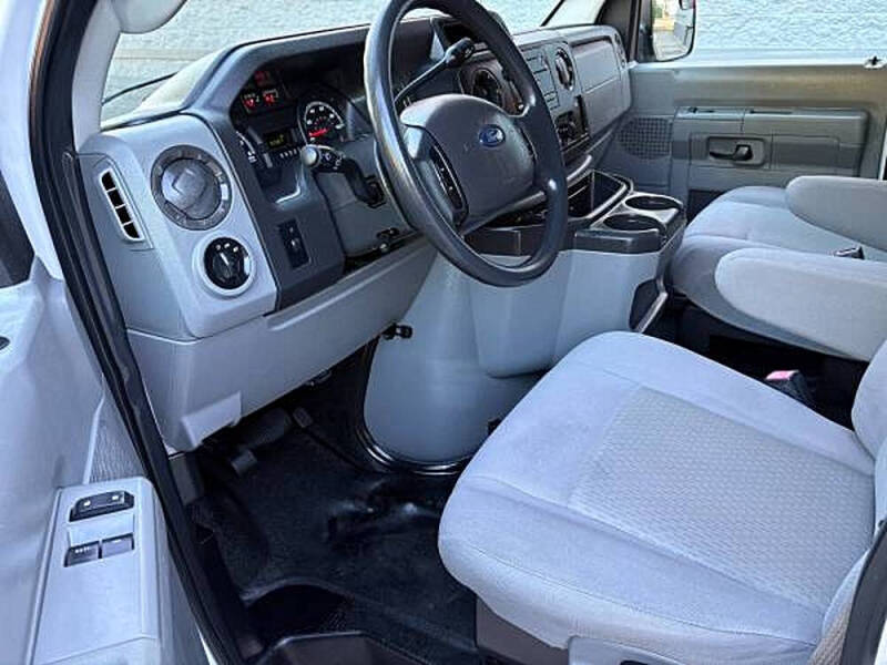 2013 Ford E-Series E-150