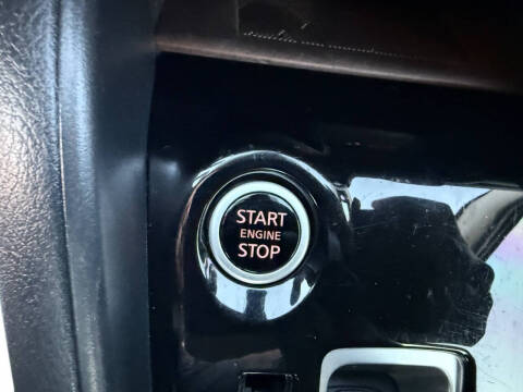 2023 Nissan Versa SV