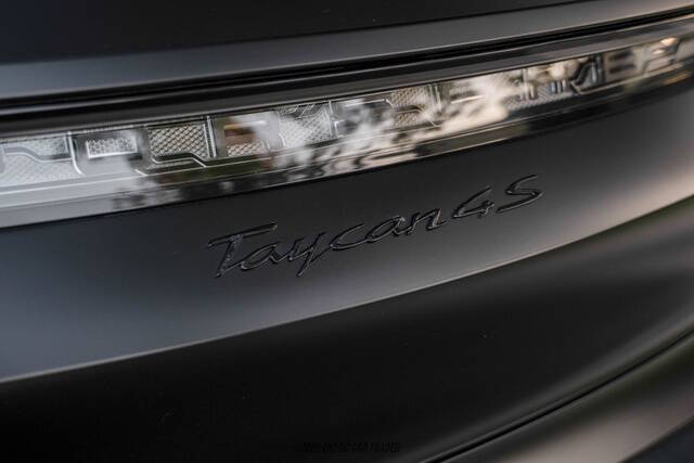 2023 Porsche Taycan 4S