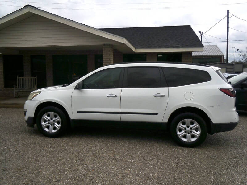 2017 Chevrolet Traverse LS's photo