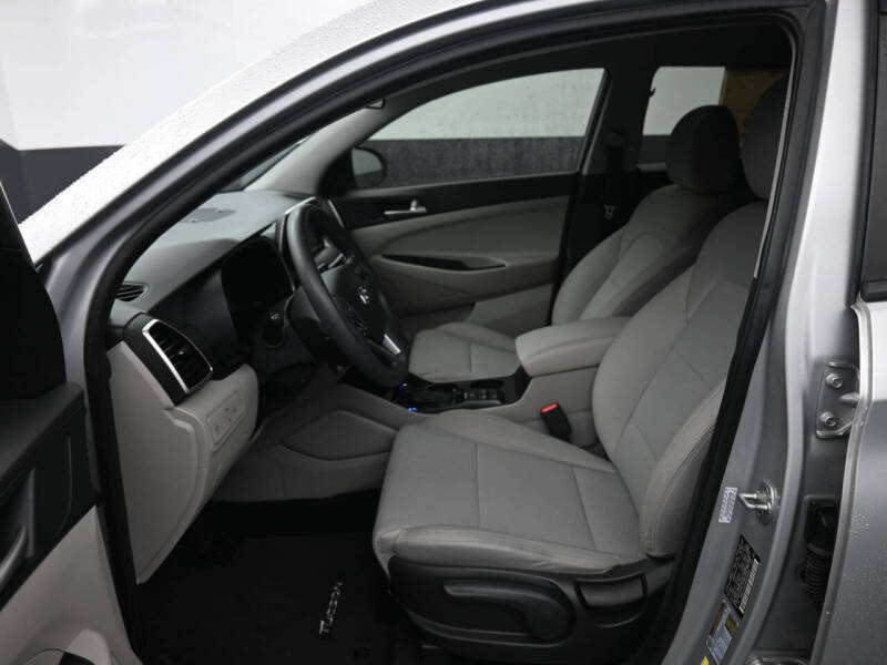 2021 Hyundai Tucson SE