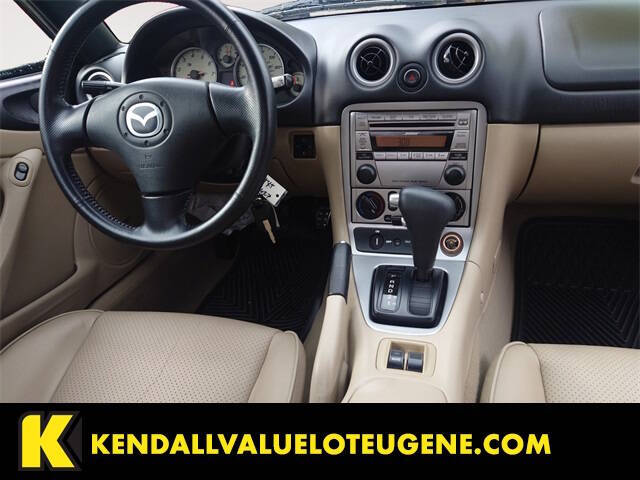 2004 Mazda MX-5 Miata LS