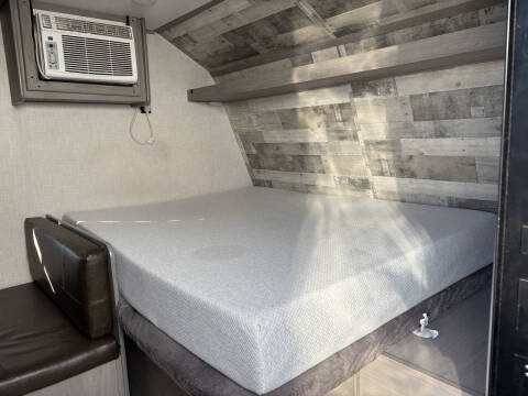 2022 Coleman Lantern