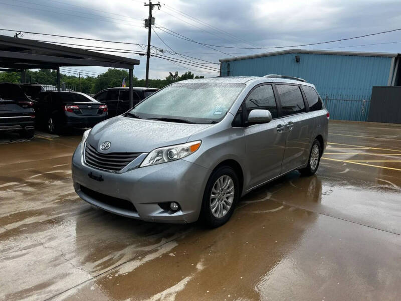 2013 Toyota Sienna