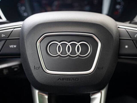 2025 Audi Q3 quattro S line Premium 45 TFSI