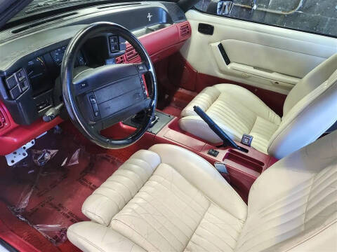 1990 Ford Mustang