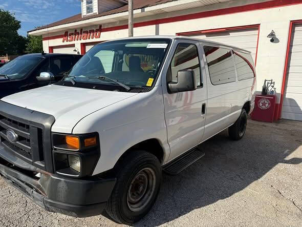 2010 Ford E-Series E-350 SD XL
