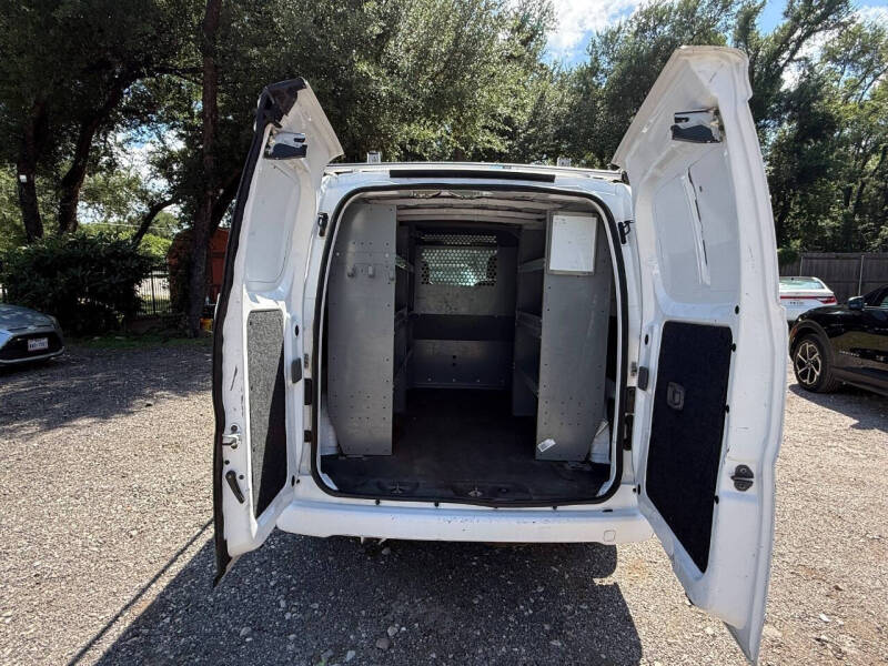 2016 Nissan NV200