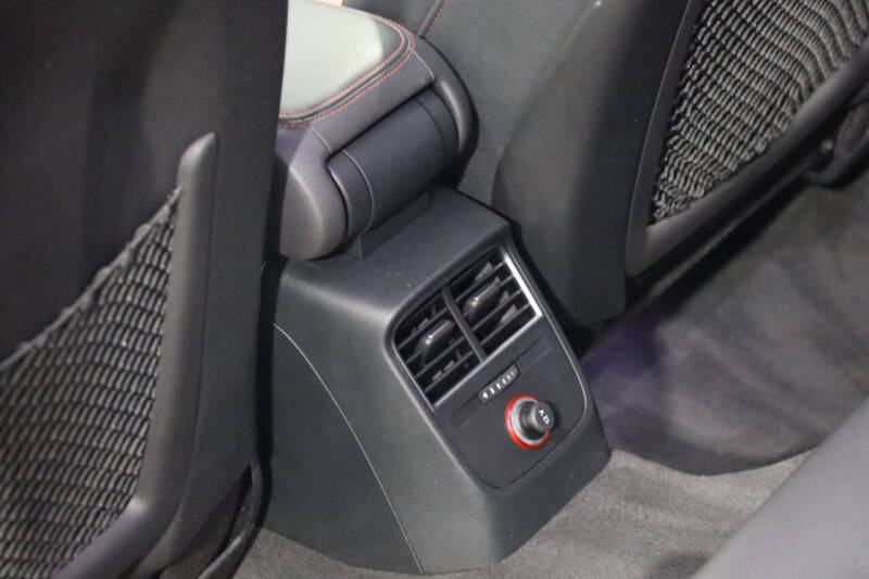 2015 Audi S3 2.0T quattro Prestige