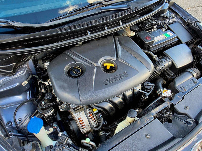2016 Kia Forte5 LX