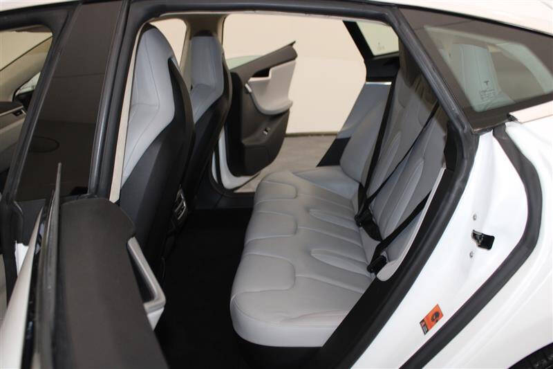 2016 Tesla Model S