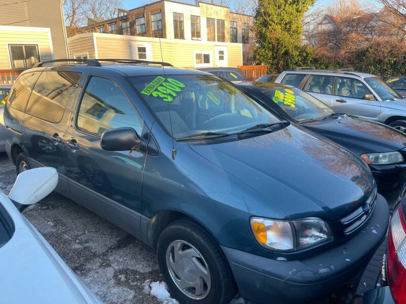 2000 Toyota Sienna for sale at Quality Motors of Germantown in Philadelphia PA