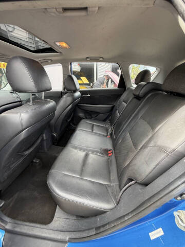 2011 Hyundai Elantra Touring SE